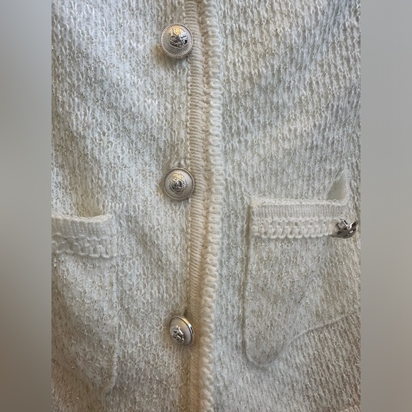 Ja2K Beige puff sleeve Cardigan with gold buttons Size Small - Picture 7 of 13
